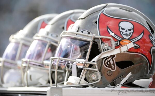Tampa Bay Buccs Helmet