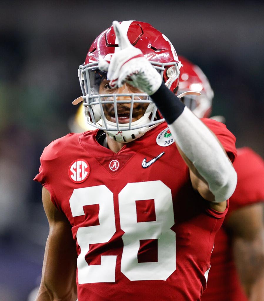 Alabama CB Josh Jobe points to the sky.
