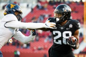 Iowa state running back breece hall