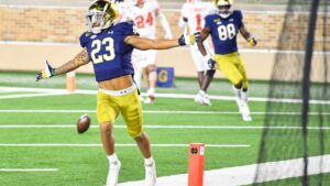 Running back Kyren Williams of the Fighting Irish