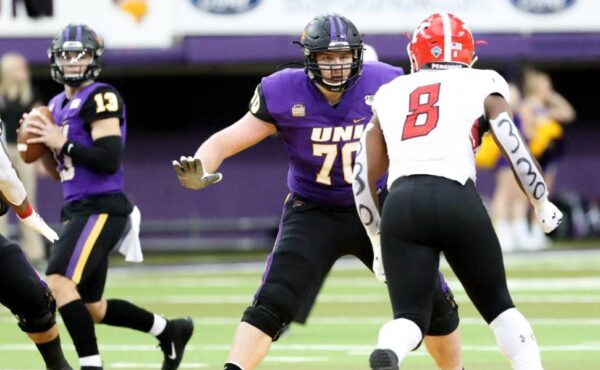 UNI tackle trevor penning