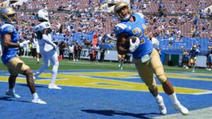 Runningback Zach Charnonnet of the UCLA Bruins