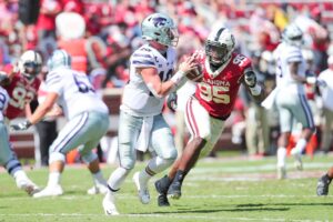Oklahoma DE Isaiah Thomas
