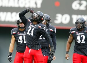 Cincinnati Edge Myjai Sanders