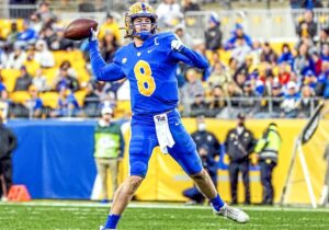 Pitt Panthers QB Kenny Pickett
