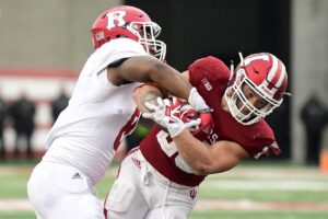 Rutgers LB Tyshon Fogg.